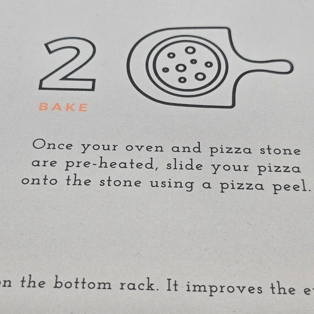 Heritage Pizza Stone 15 in Black In Sealed Box Ceramic Baking Stone with Cutter